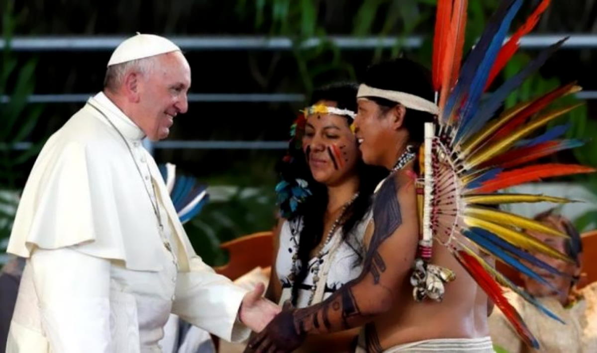 Papa Francesco impone la Sinodalità in Italia. Ma in Amazzonia disattese in pieno le indicazioni sui preti sposati. Ora cambi rotta e riammetta i preti sposati
