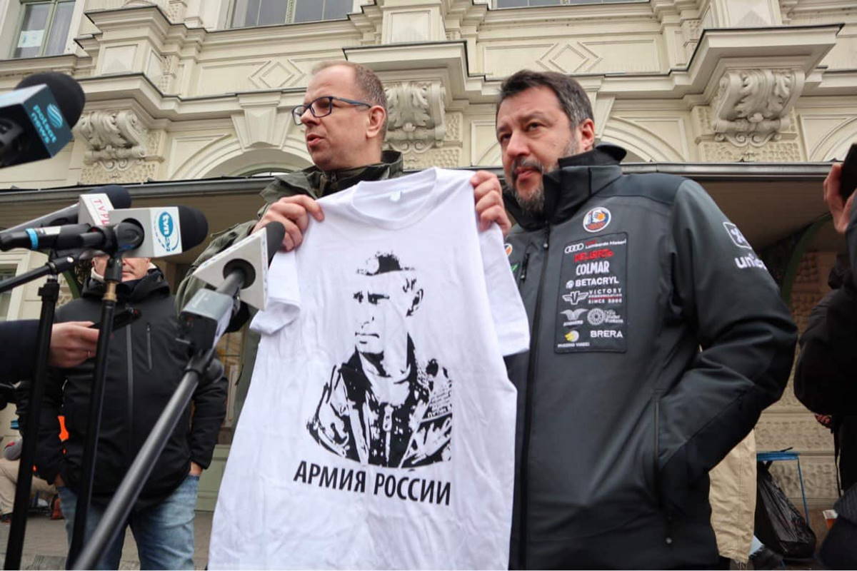 Salvini è andato in Polonia per farsi svergognare dal sindaco di Przemysl
