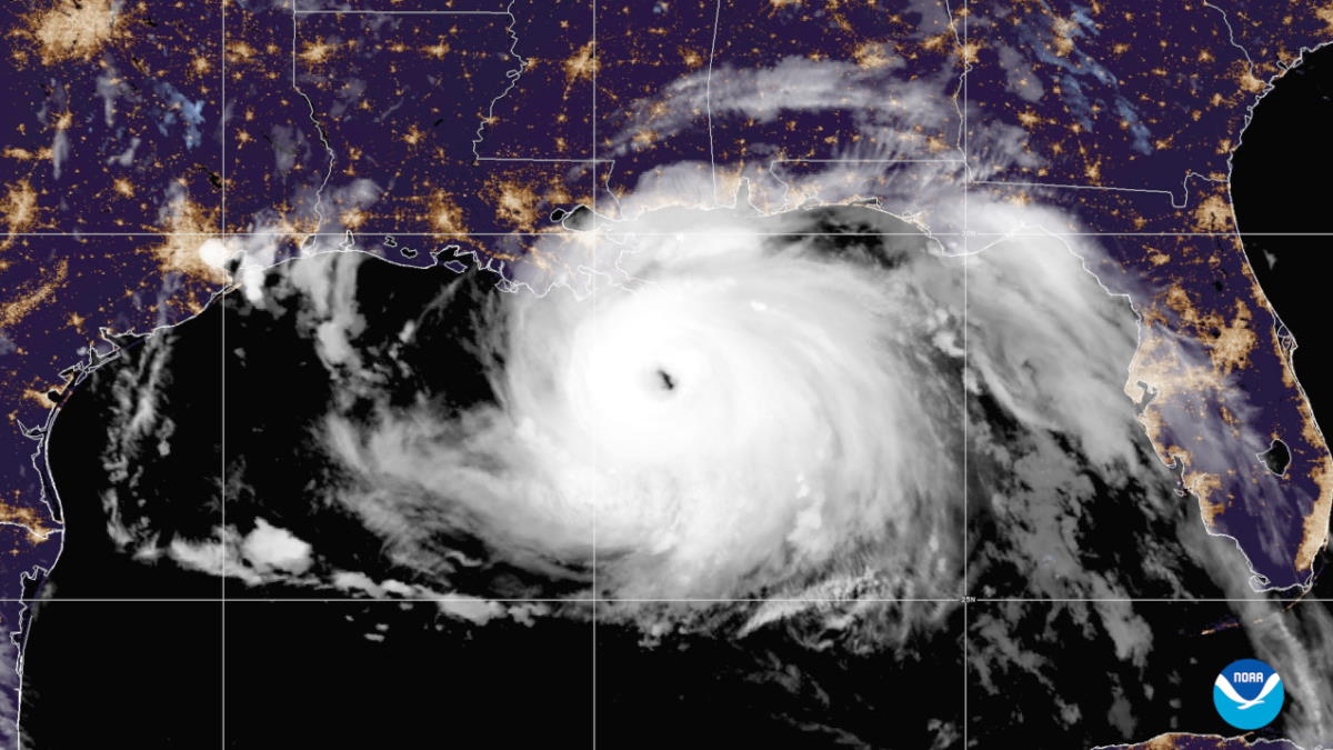 Il NOAA prevede sopra la media l'attività degli uragani negli Usa per il 2022