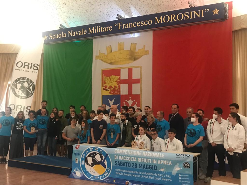 Quintali di rifiuti recuperati dal mare di Venezia: Spazzapnea fa vincere l'ambiente