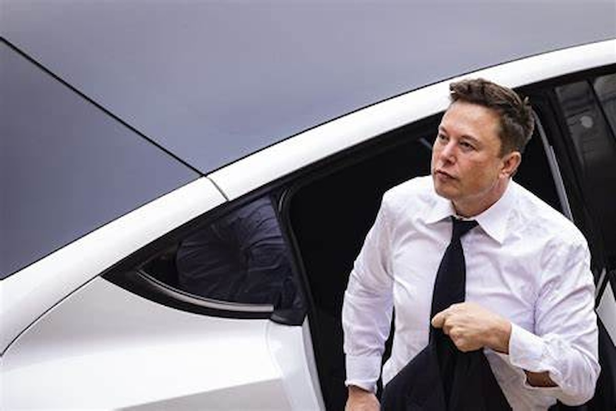 Elon Musk ha venduto azioni Tesla per un valore di quasi 7 miliardi di dollari