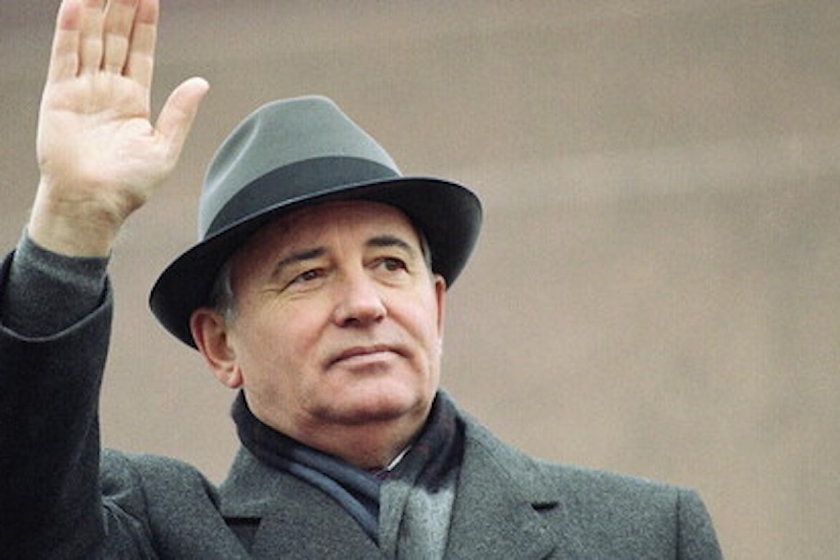 TROPPO Gorbaciov...