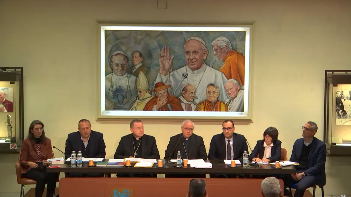 Presentato il Primo Report sugli abusi nelle diocesi italiane: dal 2001 più di 700 i casi segnalati