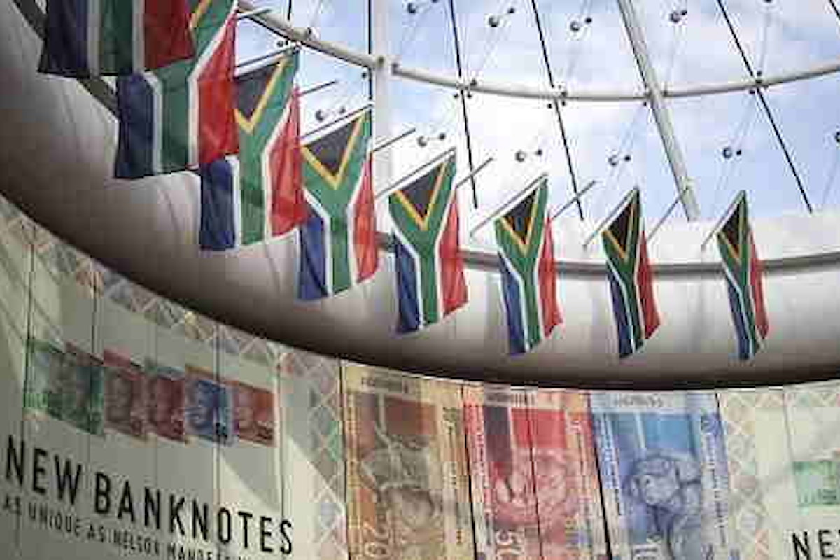 Banca centrale Sudafricana in pressing sul governo