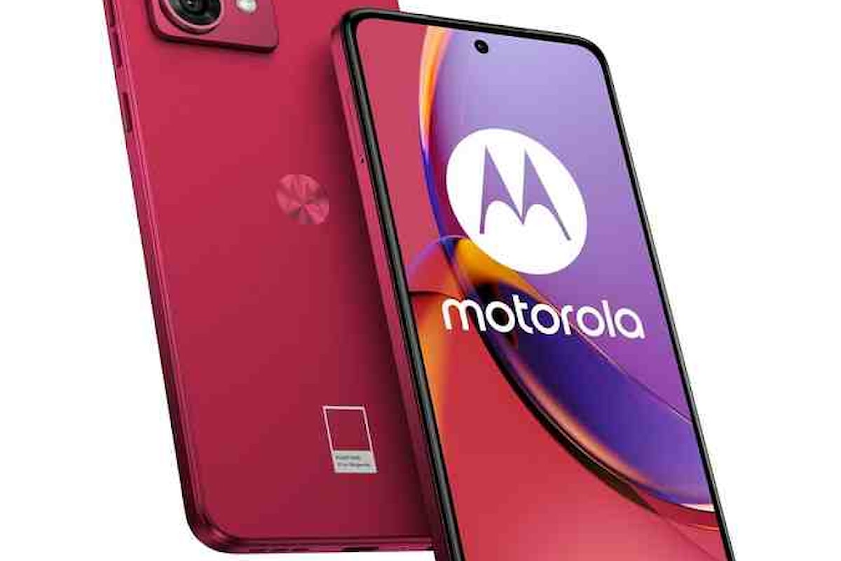 Motorola Moto G84 5G: Display pOLED 6.55 a 120 Hz e Fotocamera Ultra Pixel da 50 MP