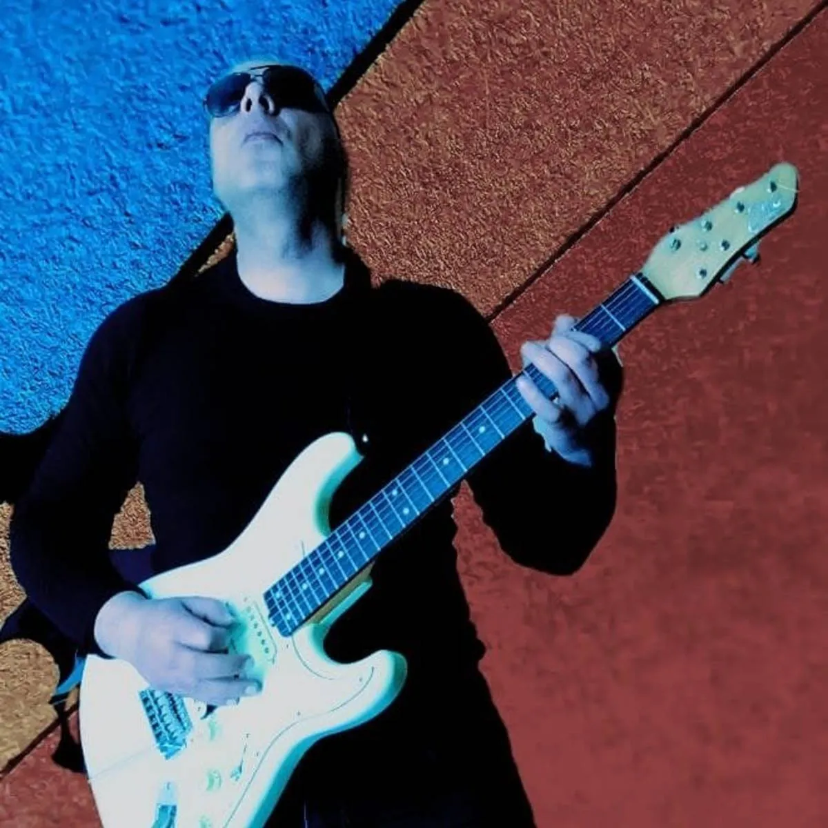 A tutto rock: Rockmary, il nuovo singolo di Marco Pernice