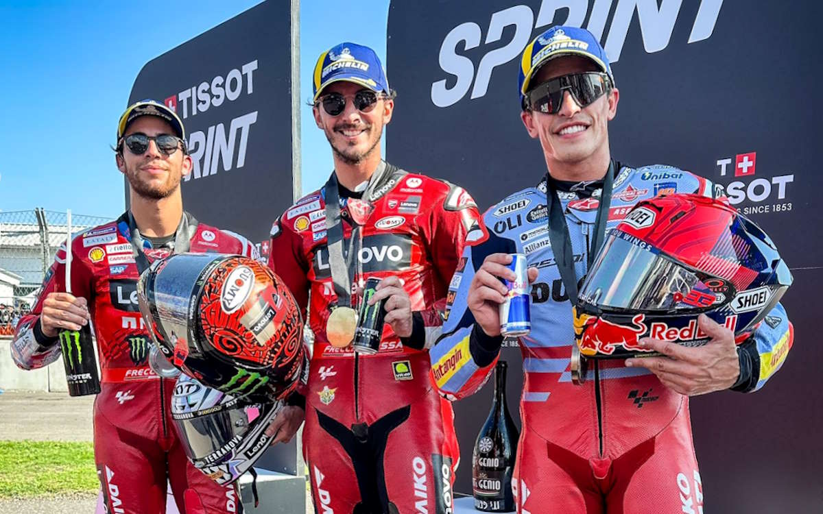 MotoGP, nella Sprint del GP d'Indonesia 2024 Martin cade e Bagnaia vince riducendo il distacco nel mondiale piloti a 12 punti