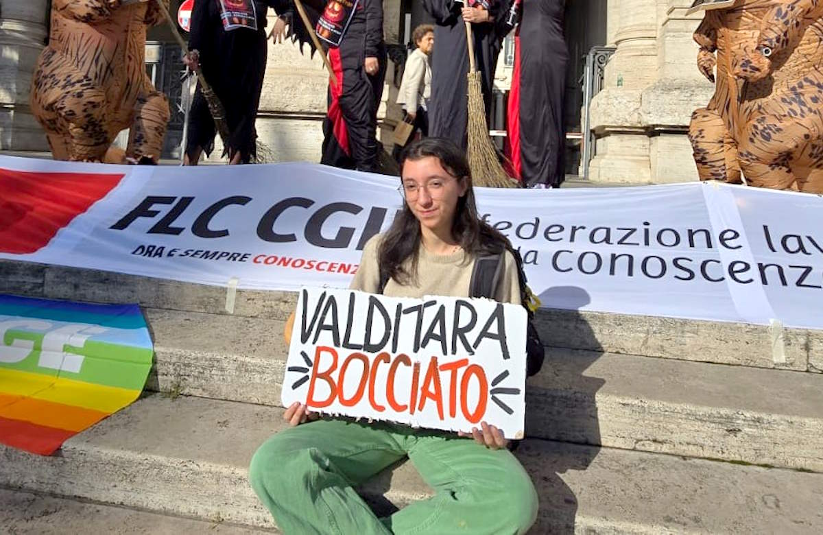 Studenti e lavoratori di istruzione e ricerca giovedì in piazza contro i tagli alla scuola nella Manovra 2025