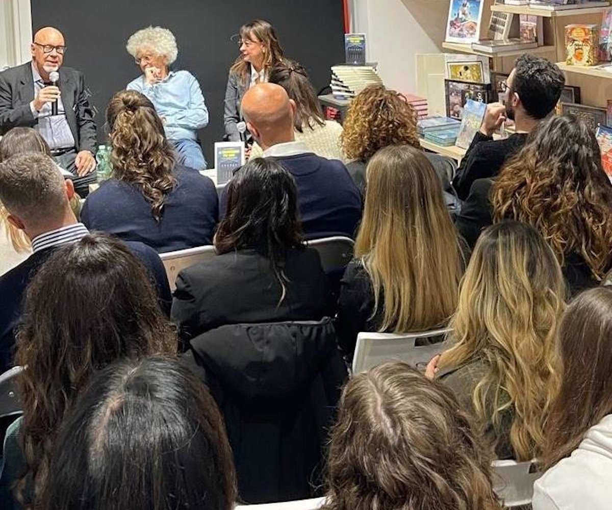 Presentato il nuovo romanzo di Carlo Magnifico: “Un commissario per caso. Il filo del tradimento”