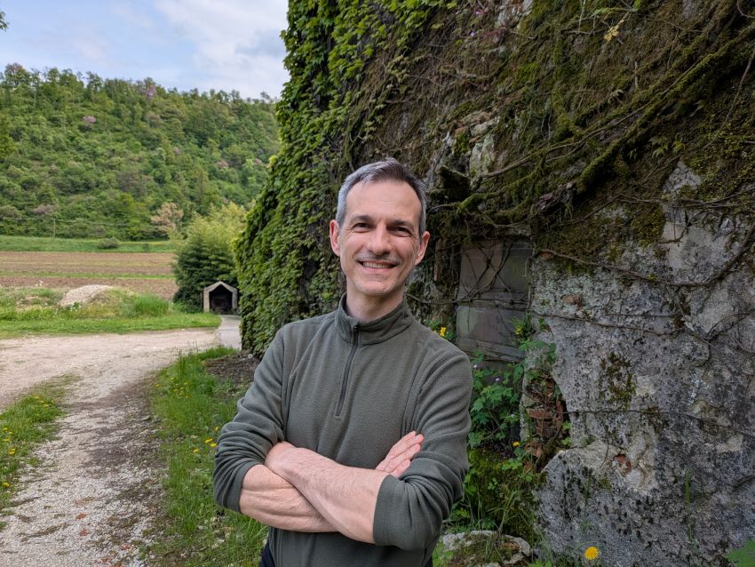 Michele Tecchio: il nuovo romanzo “L’odore dell’aria” - Un fantasy “misterioso” | RECENSIONE