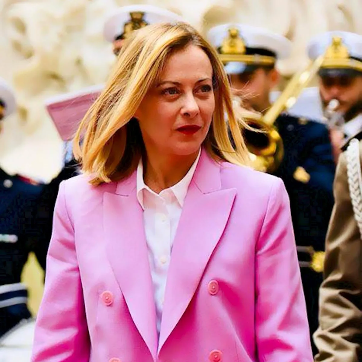 So' 'a sora Meloni: er mejo fico der bigonzo