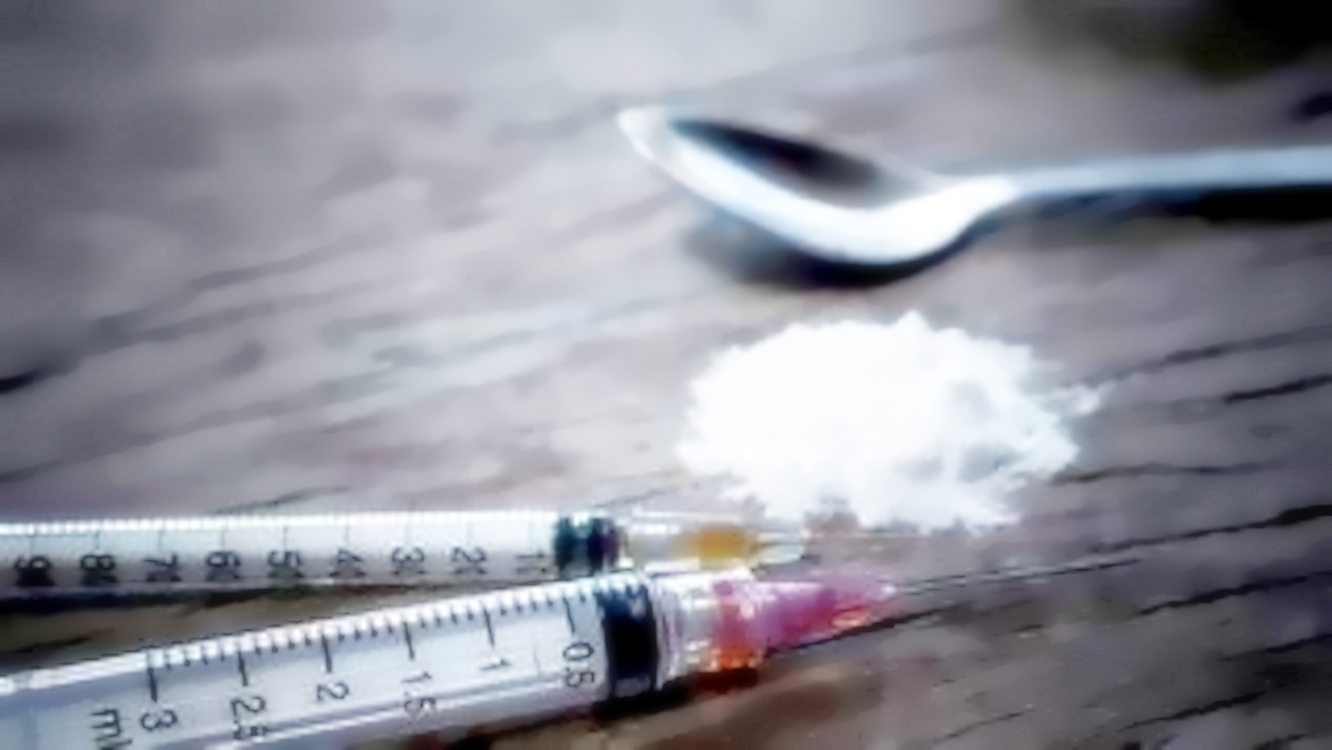Relazione annuale sulle dipendenze in Italia nel 2024: consumo di droghe tra i giovani in calo, ma aumentano le morti per cocaina