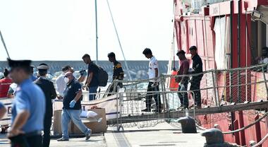 45 arresti a Napoli per immigrazione clandestina, come denunciato da Giorgia Meloni tre mesi fa