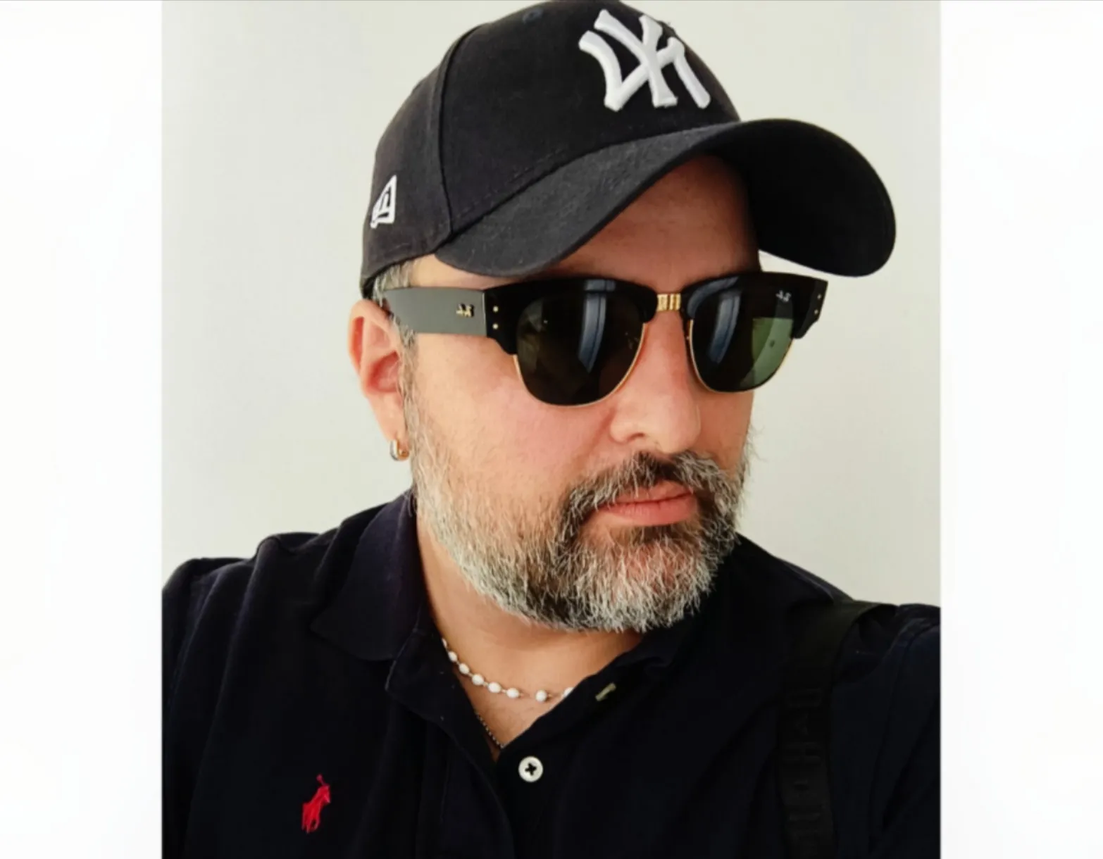 Francesco Fiumarella: L'Artista che Rivoluziona il Mondo dell'Arte con Meritocrazia e Visione Culturale