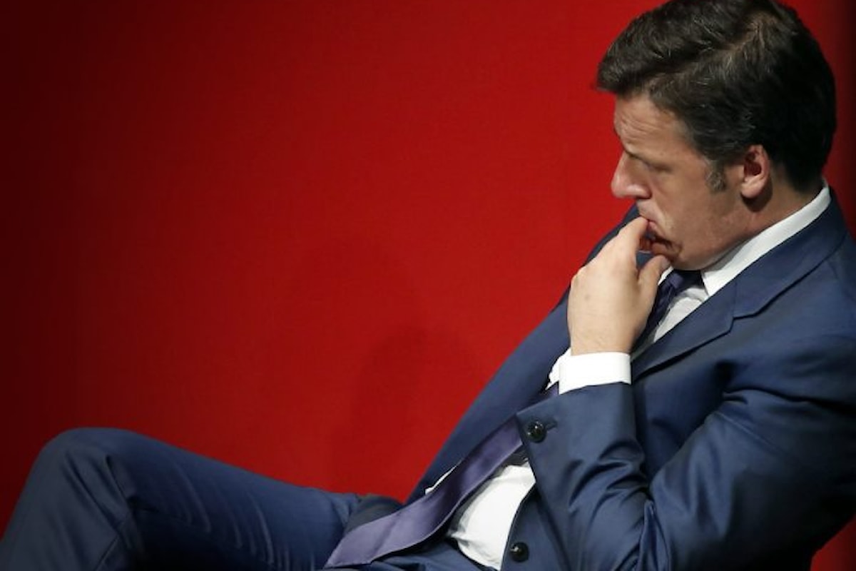 Matteo Renzi combina pasticci persino con le buste di plastica