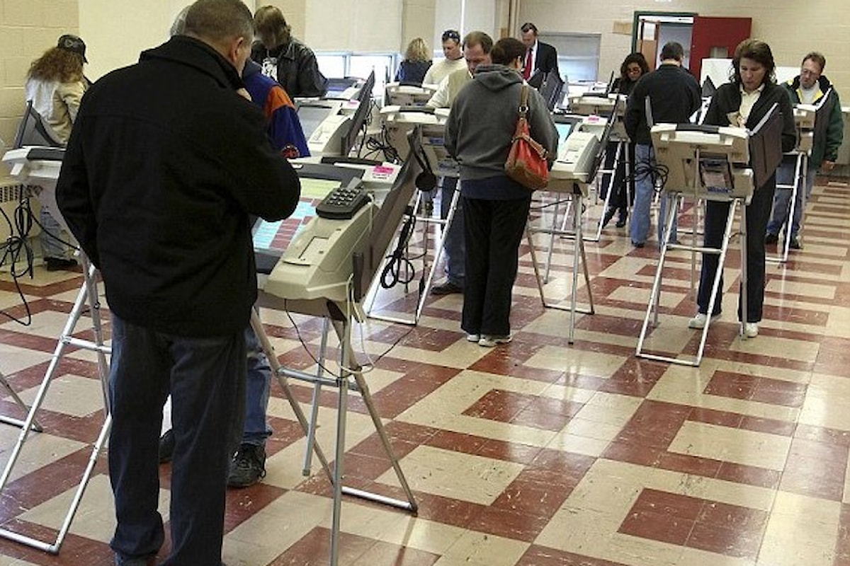 Grazie al voto elettronico, gli hacker potrebbero falsare il risultato delle elezioni Usa