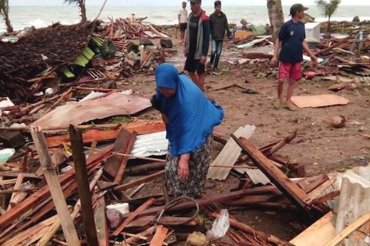Il cordoglio di Papa Francesco per lo tsunami che ha provocato numerose vittime in Indonesia presso lo stretto di Sonda