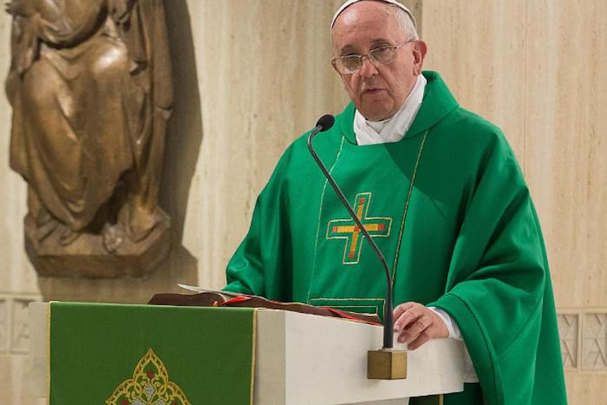 Il Papa risponde alle accuse di Viganò... con il silenzio