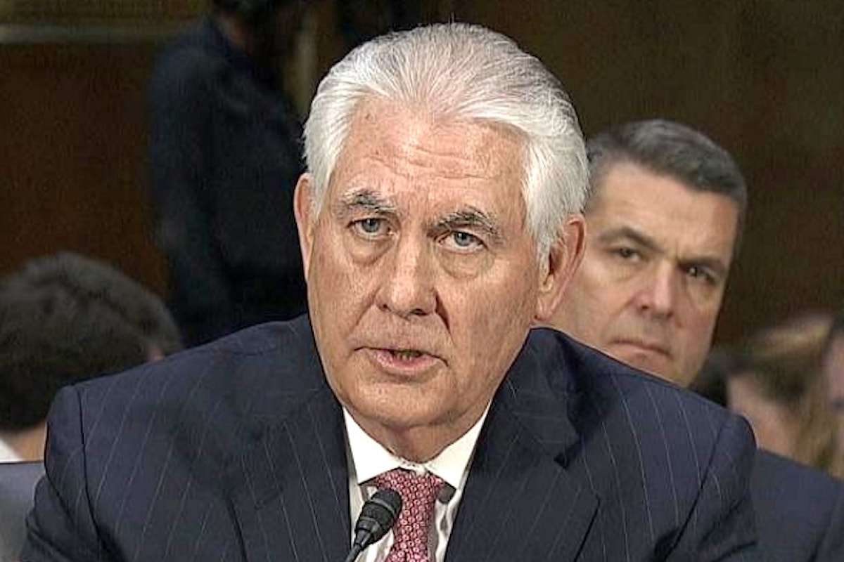 Il Segretario di Stato USA Tillerson diserterà il prossimo vertice NATO, ma andrà Russia