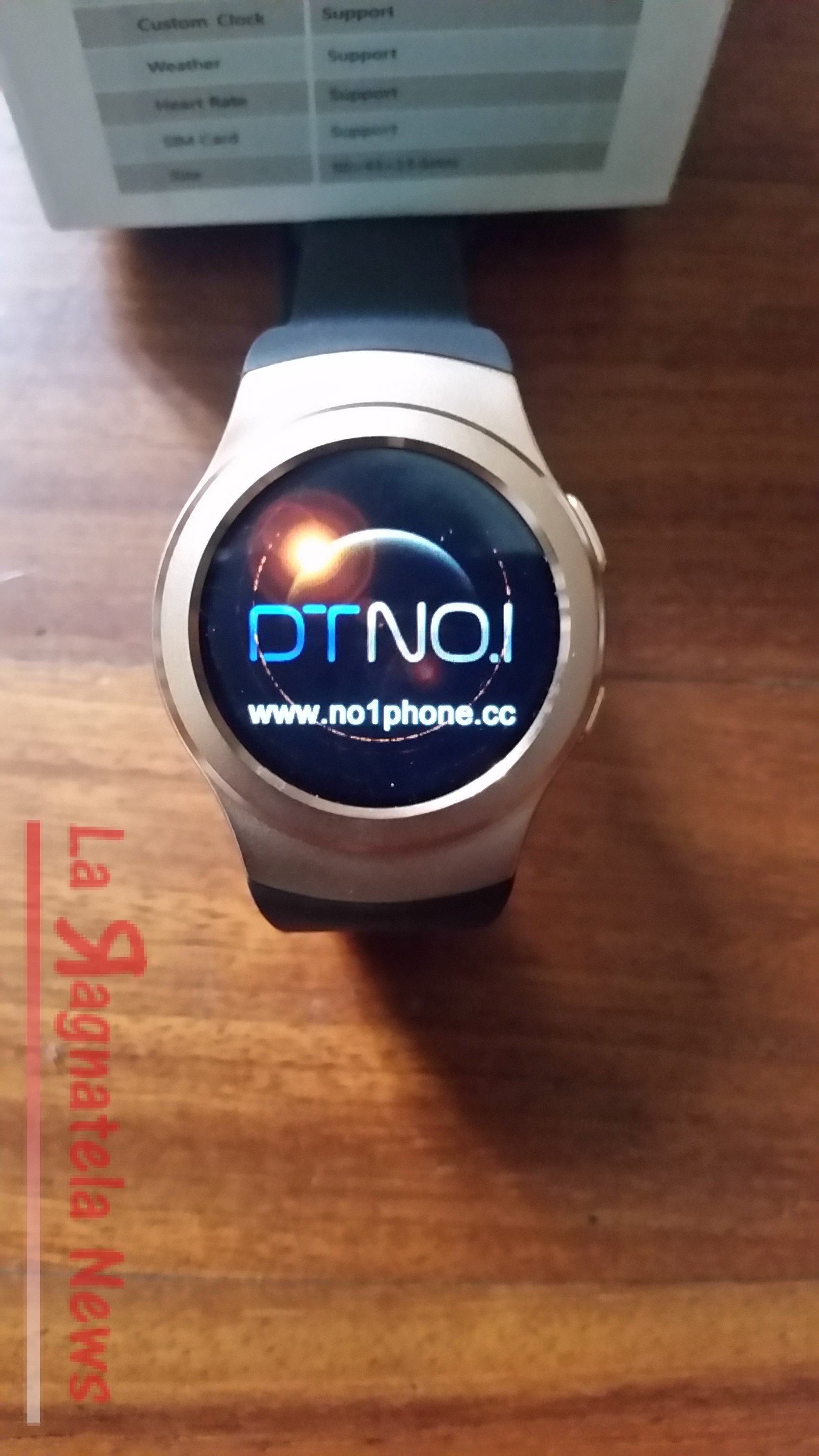 Smartwatch No.1 G3 dal produttore Cinese un supporto moderno ed economico