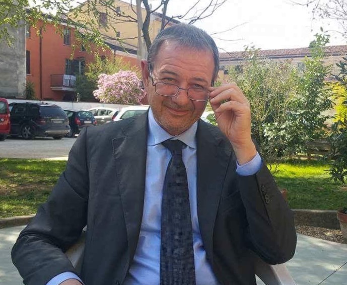 Grazie all'interrogazione di Marco Carra, regolamentato in Lombardia lo spandimento fanghi sui suoli agricoli