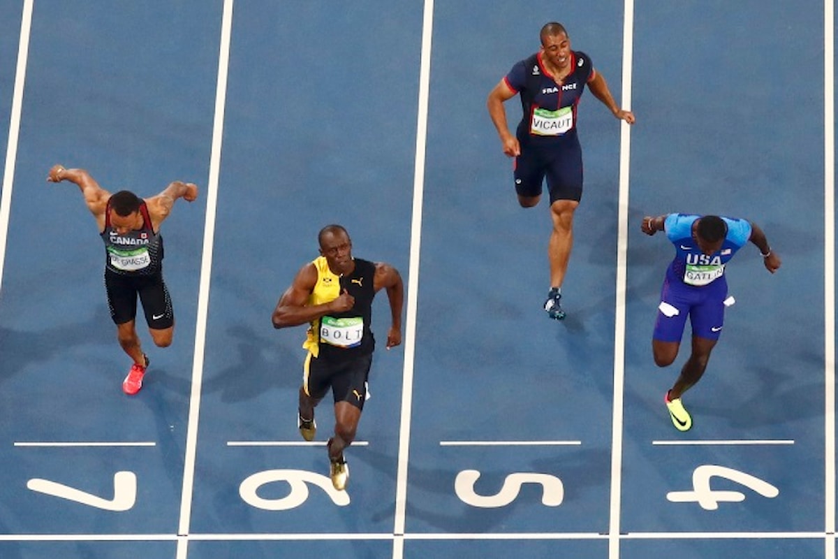 Bolt vince ancora i 100 e ci regala la foto più bella dei giochi di Rio
