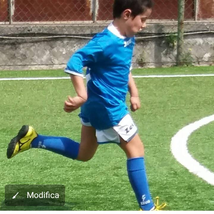La SSC Napoli a caccia di baby talenti nelle periferie. Il Baby fantasista Falché (nella foto), incanta gli scouters